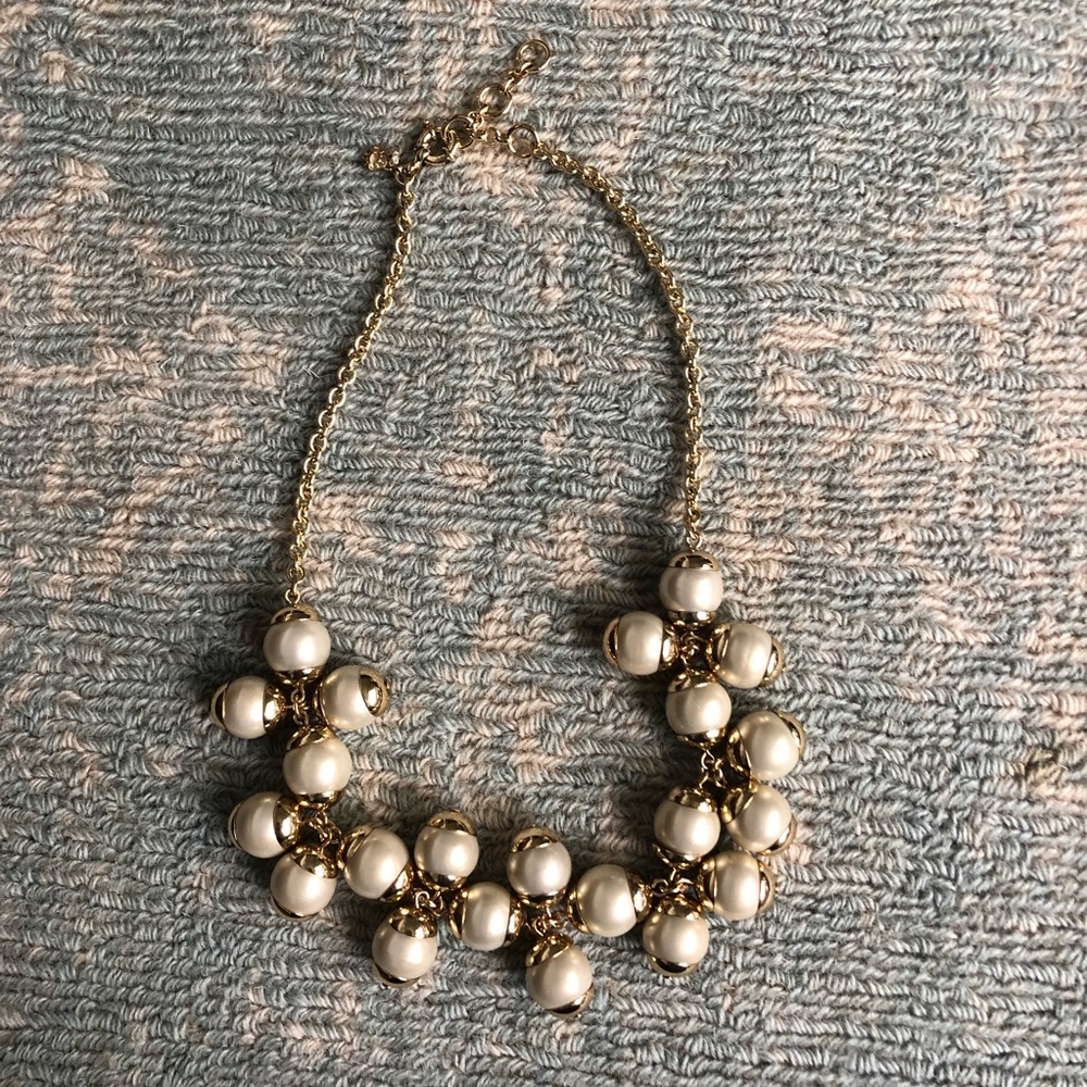 Statement necklace